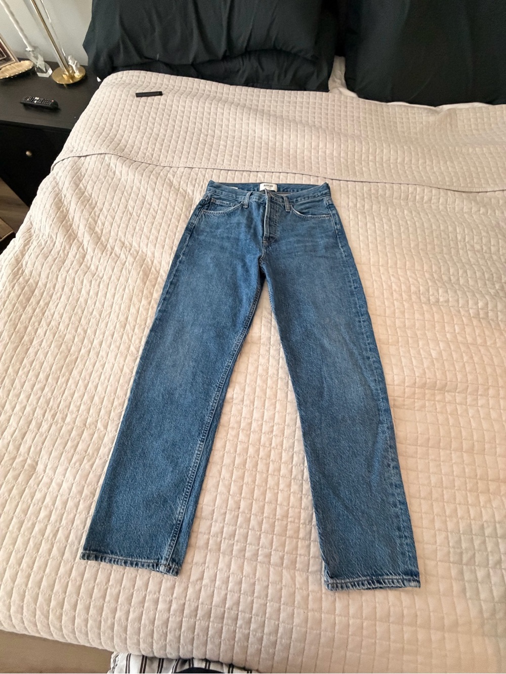 Women Classic Blue Straight-Leg Jeans
